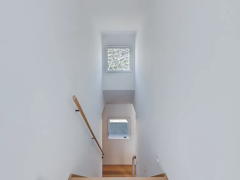 184 Suffolk St — Photo 22