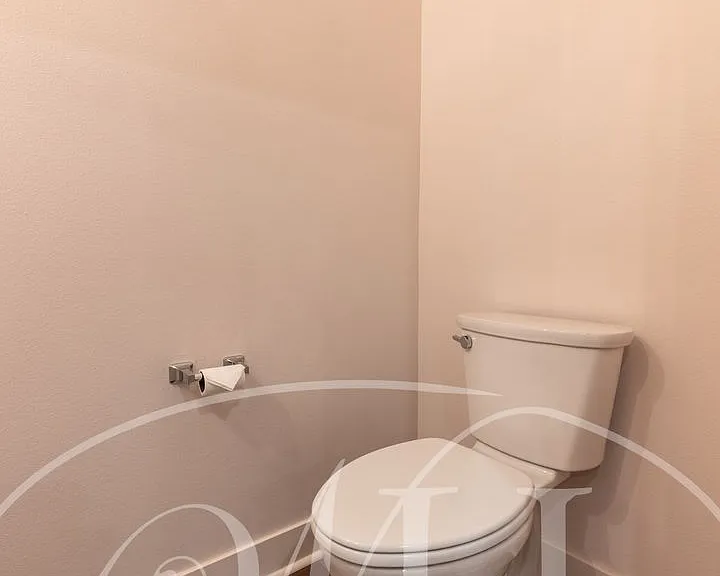 22 NE Hadley Way — Photo 10