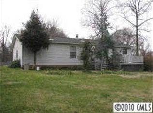 124 Green Dr, Gastonia, NC 28054