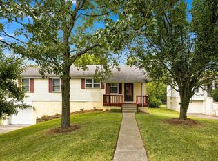2825 Airwood Dr, Nashville, TN 37214