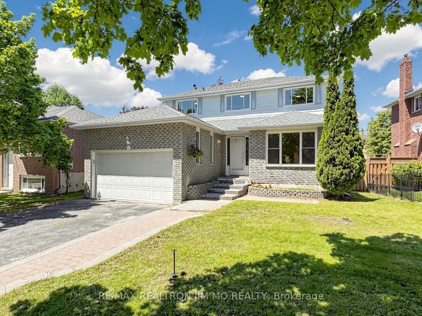 162 Biscayne Blvd, Georgina, ON L4P 3M1