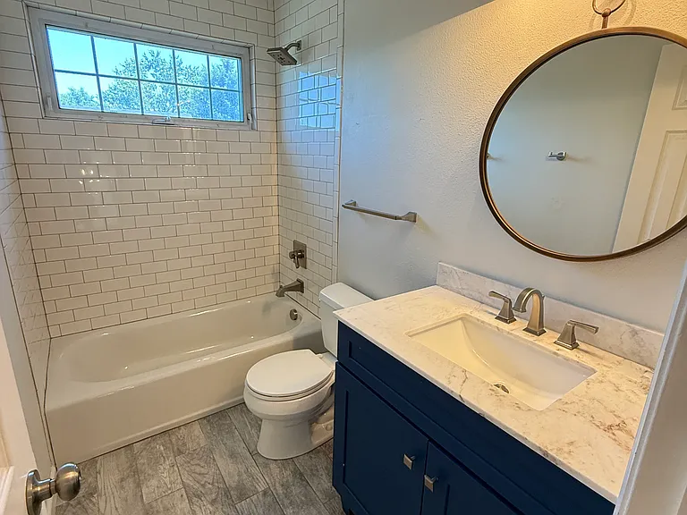 579 W Arrowhead St — Photo 23