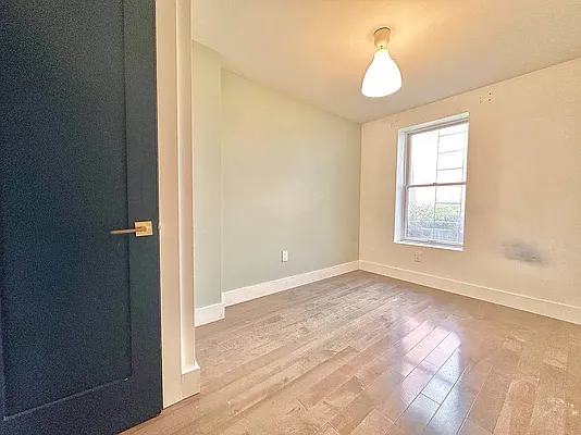 Rented by MADEHOME | media 8