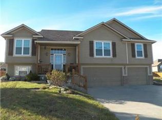 1407 Elizabeth Ave, Pleasant Hill, MO 64080