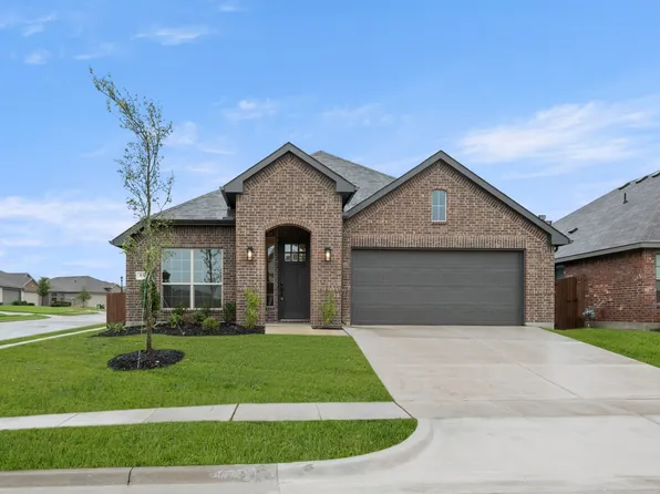 930 Madeline Ln, Cleburne, TX 76033