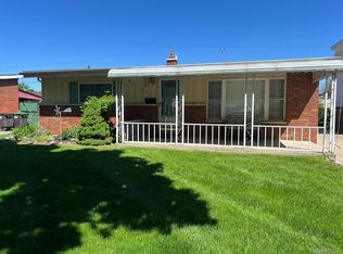 25602 Haskell St, Taylor, MI 48180