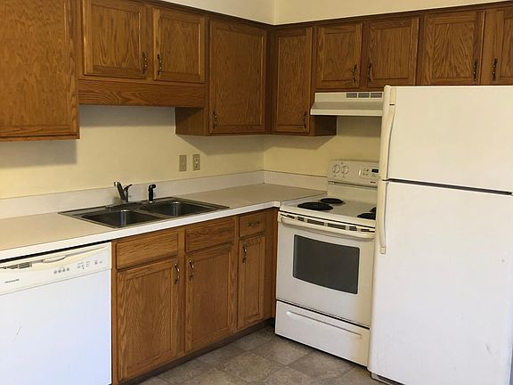 5th image of 430 E Ash St