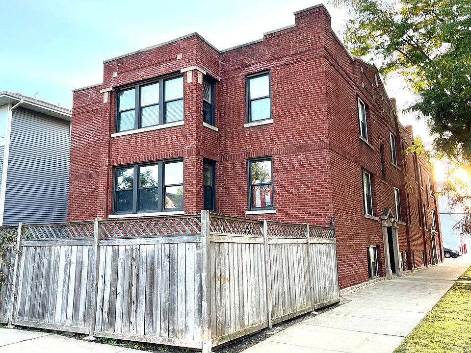 1st image of 4749 W School St #1E