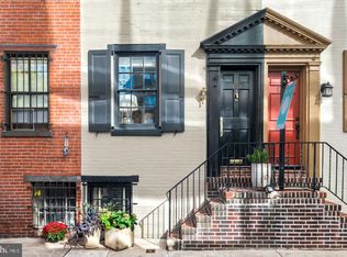 1704 Manning St, Philadelphia, PA 19103