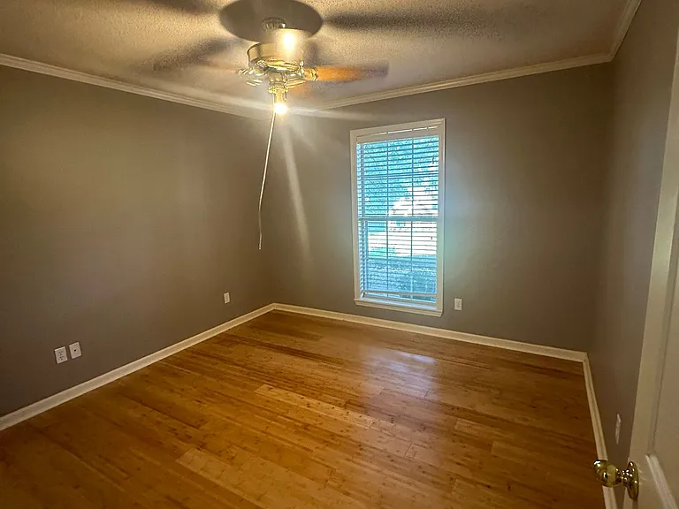 306 Tanner Dr — Photo 9