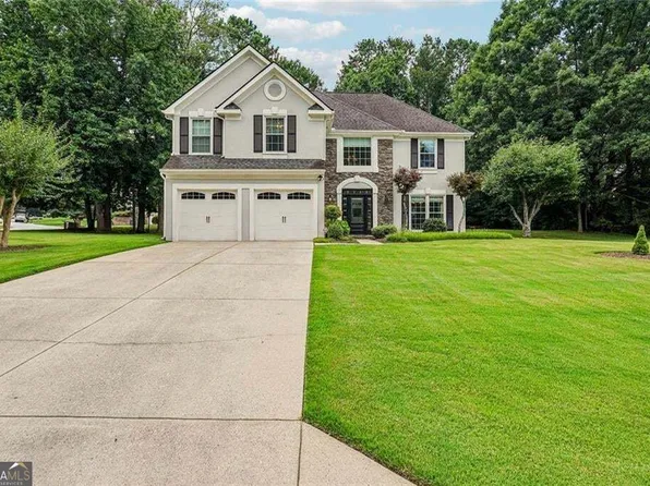 162 Saint Martin Dr, Suwanee, GA 30024