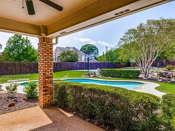 5th image of 211 Sunray Ln