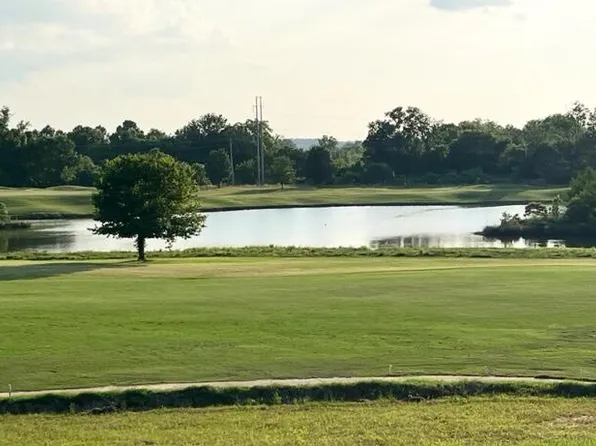 749 Indian Oaks Dr, Saltillo, MS 38866