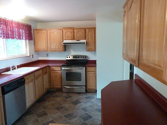 3rd image of 1028 W Harvard Ave