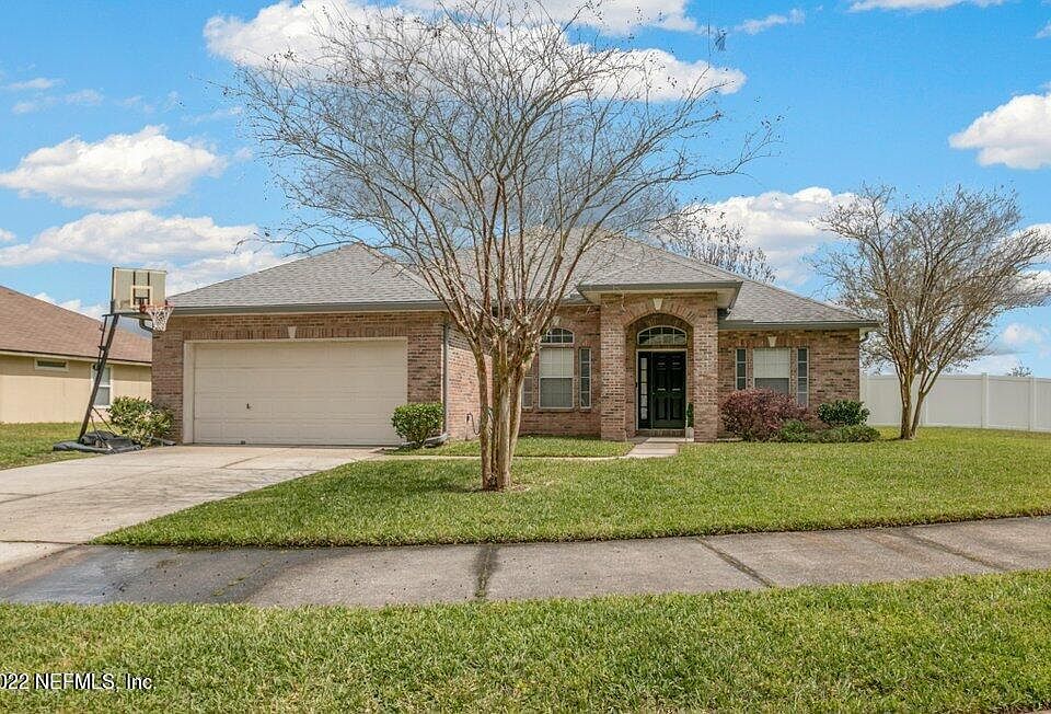 1st image of 6961 Rapid River Dr W