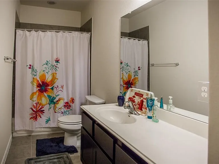 145 Pincea Pl — Photo 11