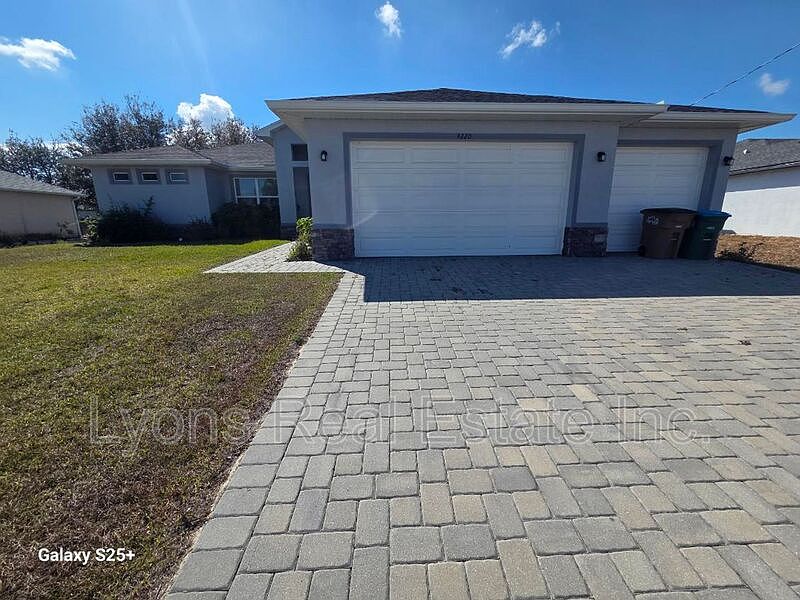 1st image of 4220 NE 22nd Pl