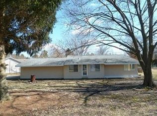 2547 Mabie St, Delavan, WI 53115