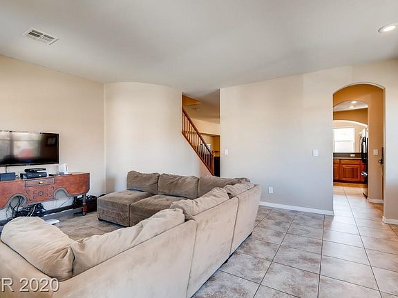 3rd image of 9687 Spinnaker Creek Ave