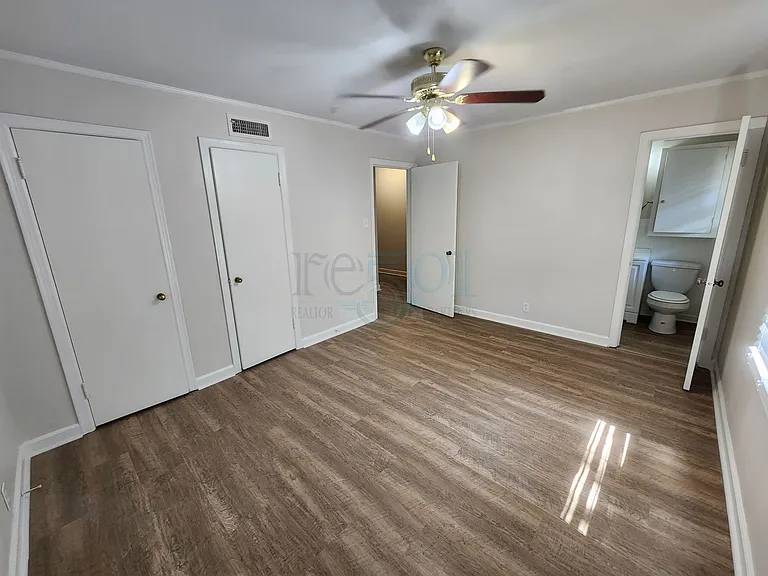 7520 W Markham St — Photo 19