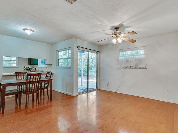 5th image of 2695 Faringdon Dr
