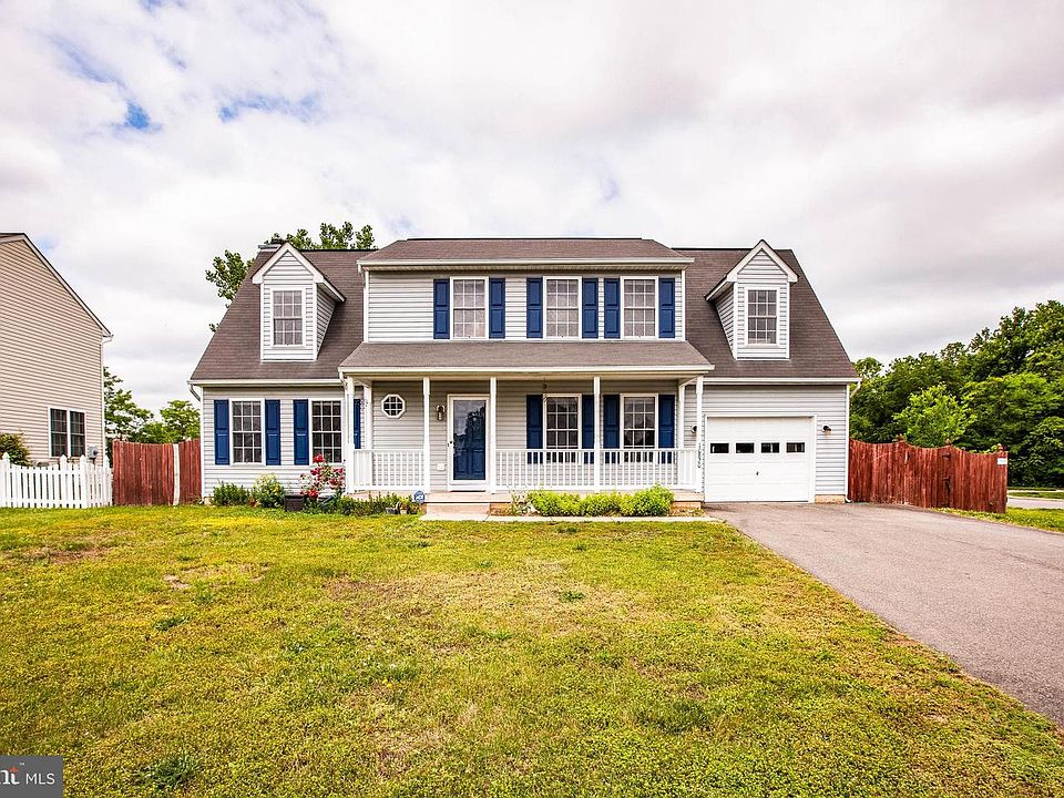 1st image of 10820 Hamiltons Crossing Dr