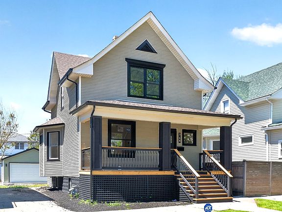 2nd image of 716 S 7th Ave