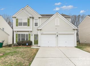 2205 Arbor Vista Dr, Charlotte, NC 28262