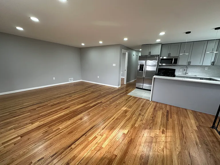 84 Country Village Rd #2 — Photo 14