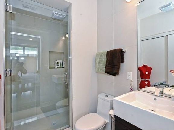 Second Full Bathroom