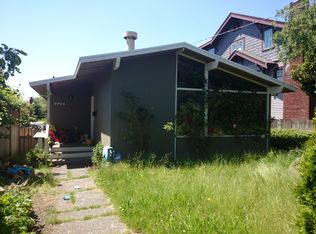 7709 16th Ave NW, Seattle, WA 98117