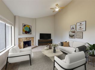 22700 28th Ave S APT 310, Des Moines, WA 98198