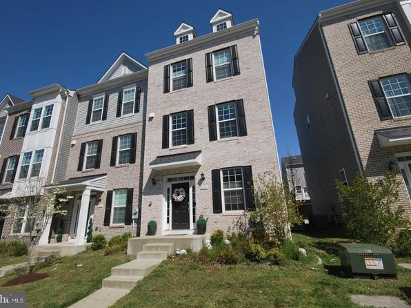 9020 Elk Ave, Upper Marlboro, MD 20774