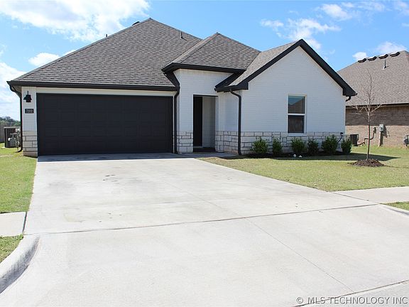 2nd image of 7202 E 155th Pl S
