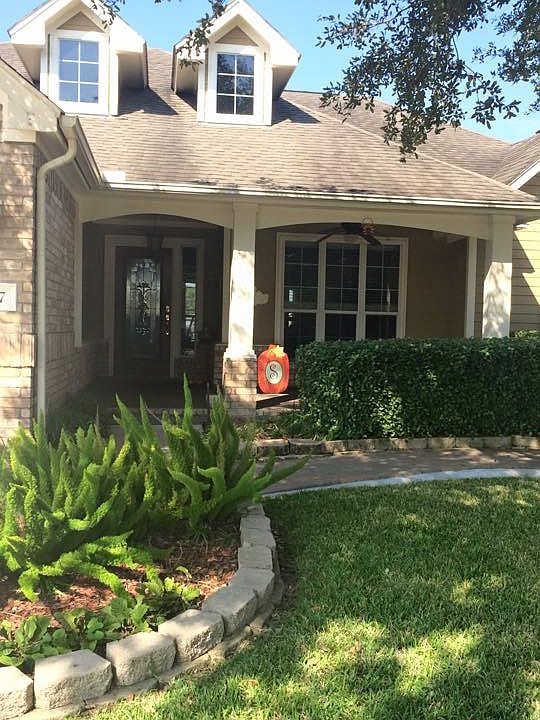 1st image of 907 Victoria Lakes Dr