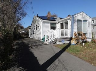 7 Thomas Ave, Plymouth, MA 02360