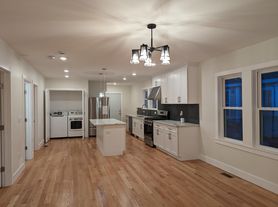 41 Oxford Ave, Belmont, MA