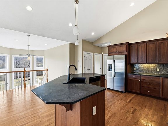 4th image of 4448 Bussey Rd