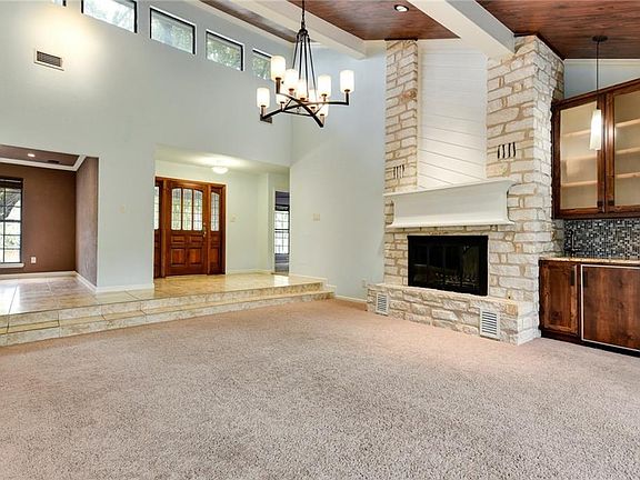 5th image of 1500 Shannon Oaks Trl