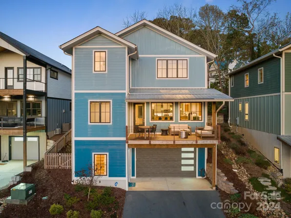 107 Hesperus Ln, Asheville, NC 28806