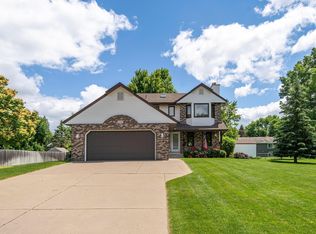 13225 Crocus St NW, Coon Rapids, MN 55448