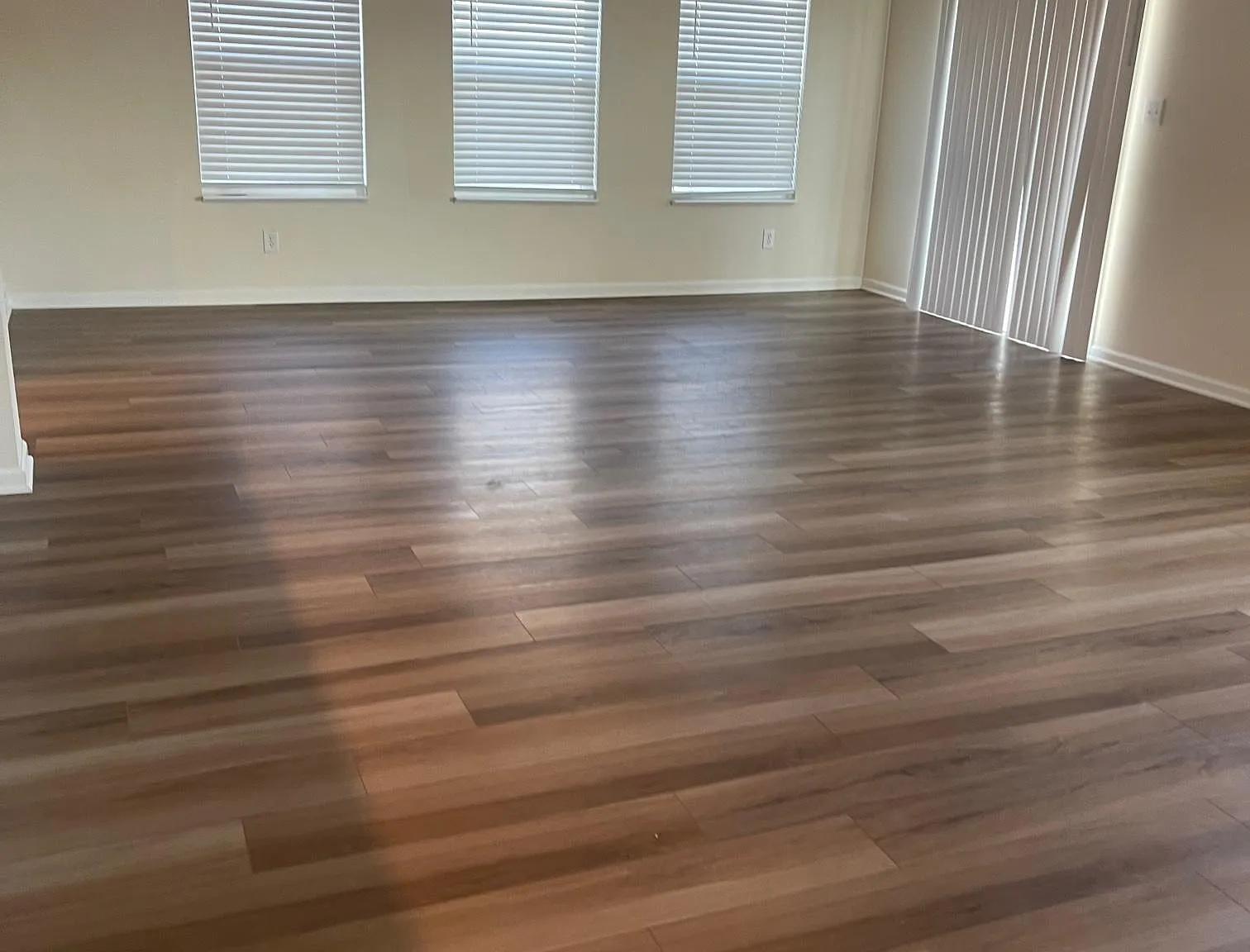 5 bed, 3226 sqft, $2,500 — Photo 4