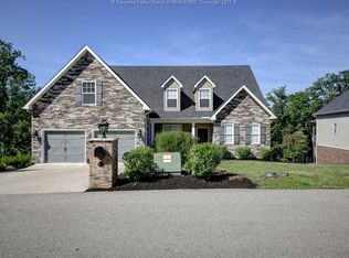 179 Wynterhall Ln, South Charleston, WV 25309