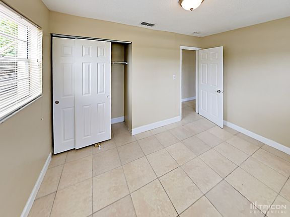 5th image of 447 Cheyenne Dr