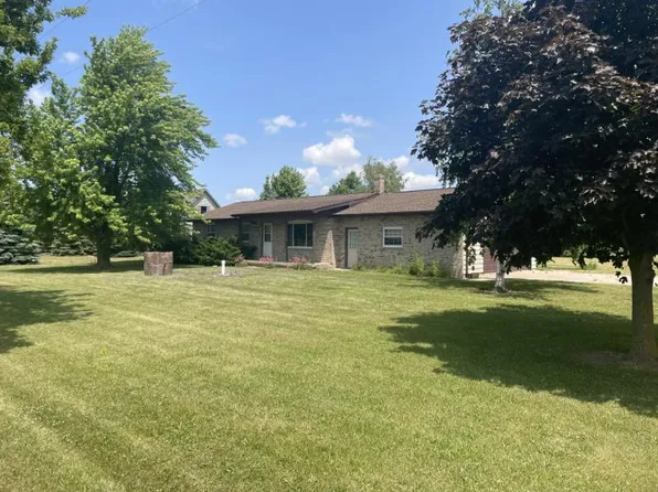 1645 S Bradford Rd, Reese, MI 48757