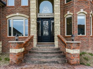 42913 Saint James Ct, Sterling Heights, MI 48314