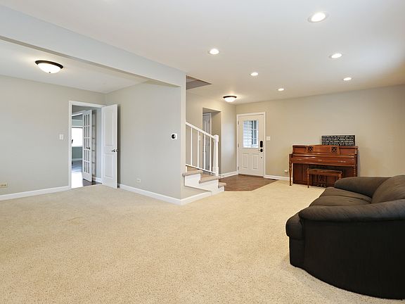 2nd image of 4449 Thornbark Ct