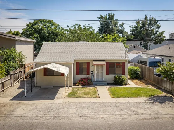 1325 Roosevelt Ave, Escalon, CA 95320
