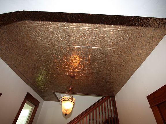 4th image of 1442 W High St