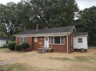 6235 Pine St, Charlotte, NC 28208